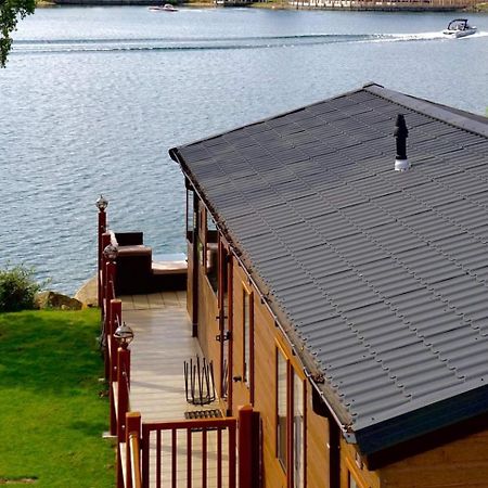 Fable Lodge Tattershall Lakes - Luxury Lakeside Lodge With Hot Tub Extérieur photo