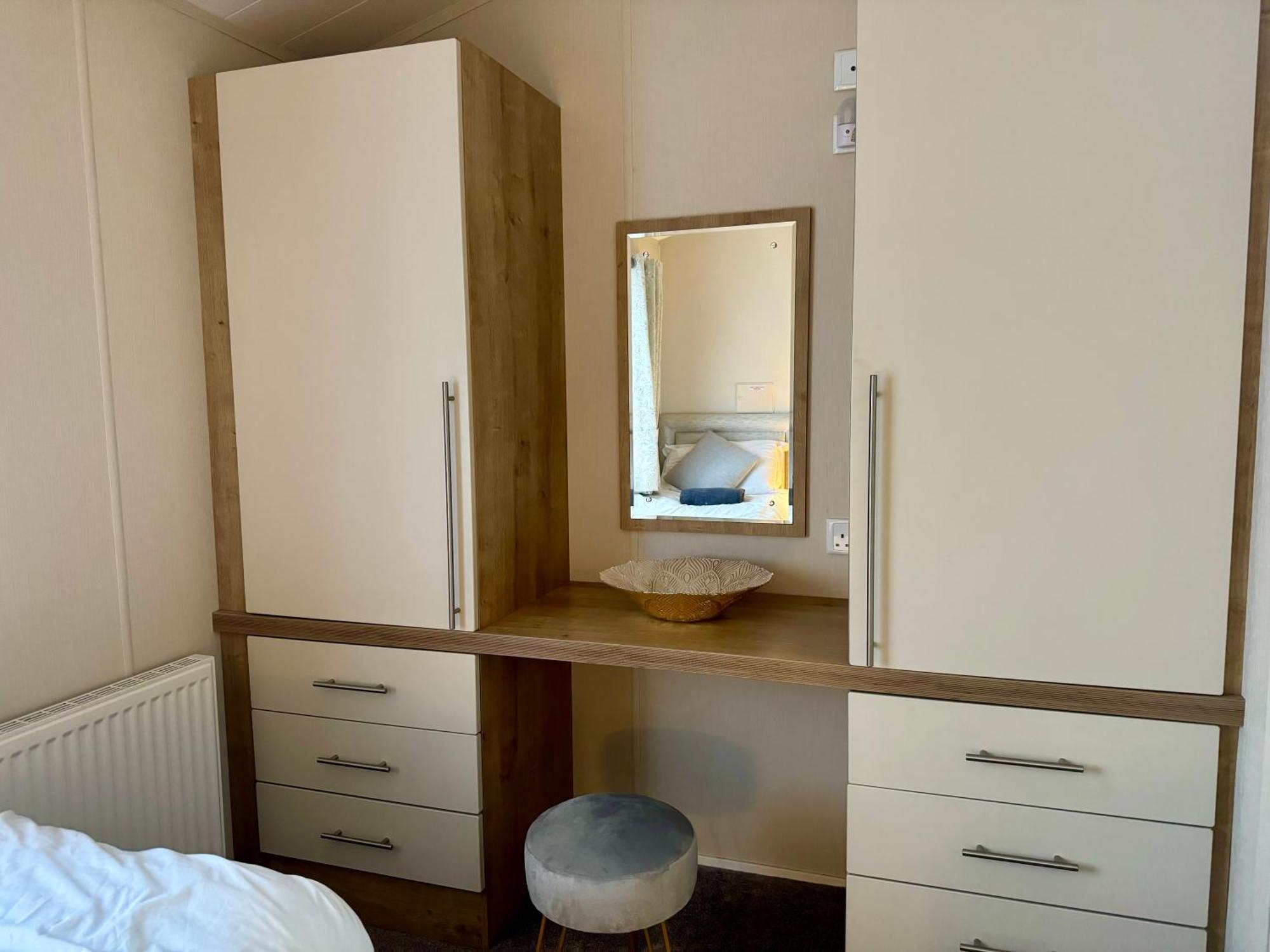 Fable Lodge Tattershall Lakes - Luxury Lakeside Lodge With Hot Tub Extérieur photo